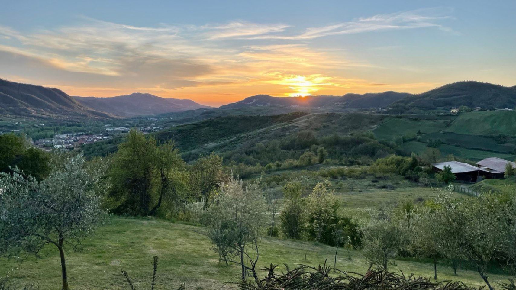 Borgo-del-Monte-Antico-Tramonto-1-1